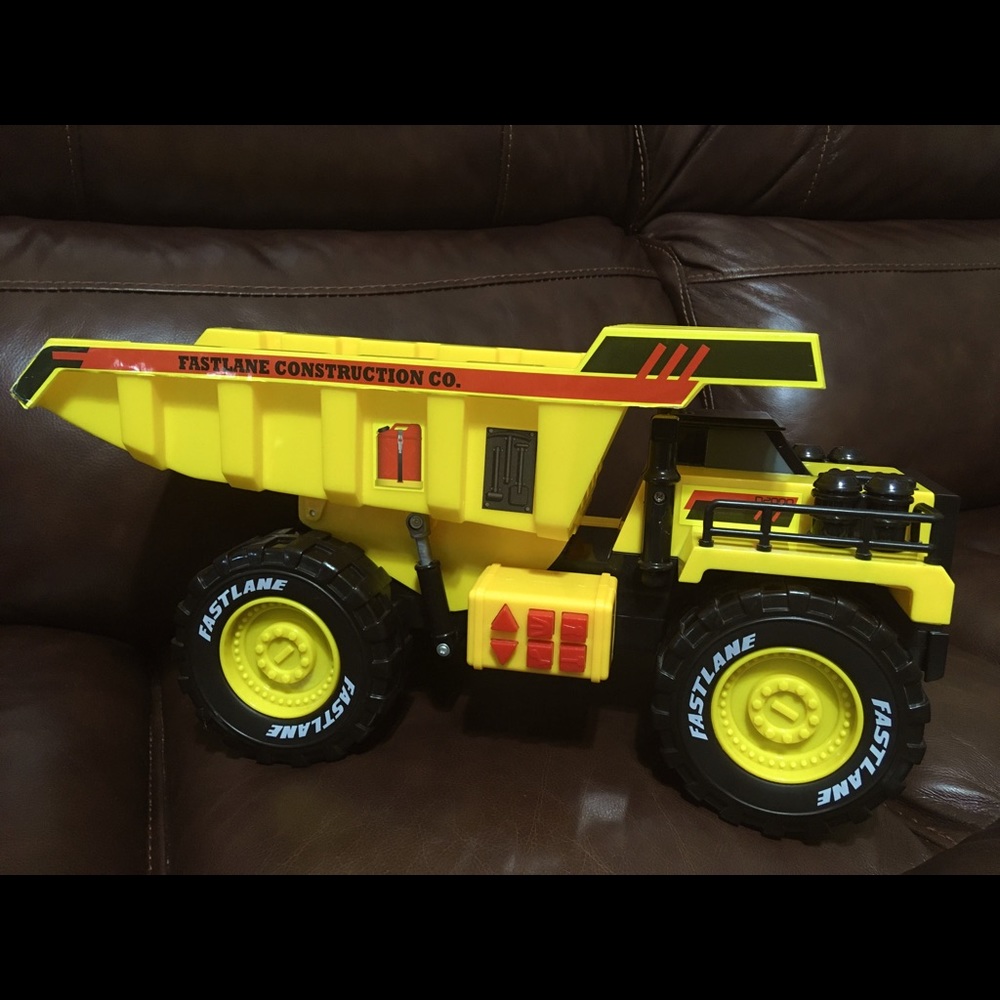 Toy Dump Truck
